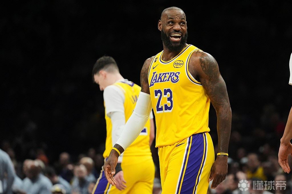 高效，詹姆斯登场30分钟16中10拿下25分3板7助，正负值+24